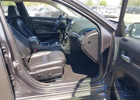 2019 Chrysler 300 Touring L from USA, damaged, VIN 2C3CCAAG2KH693985